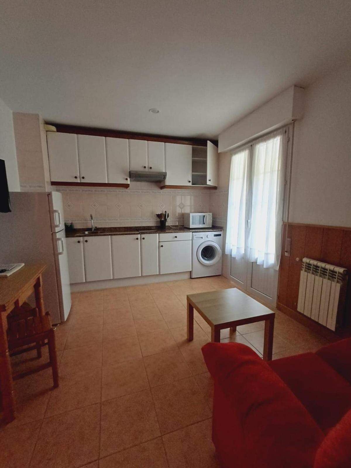 Hotel El Coterin Apartamentos Y Habitaciones Arenas De Cabrales Bagian luar foto